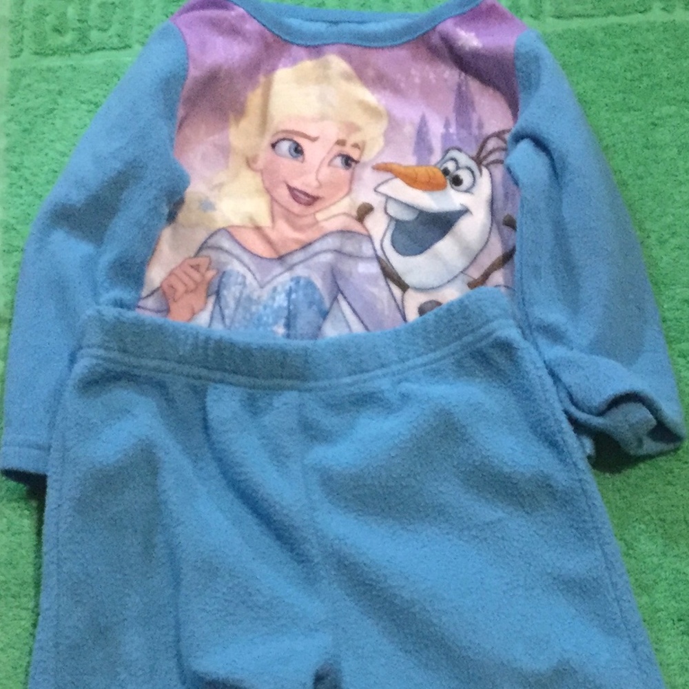 Frozen Pajamas